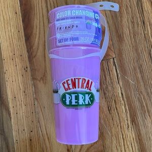 FRIENDS tv show. Color changing cups.